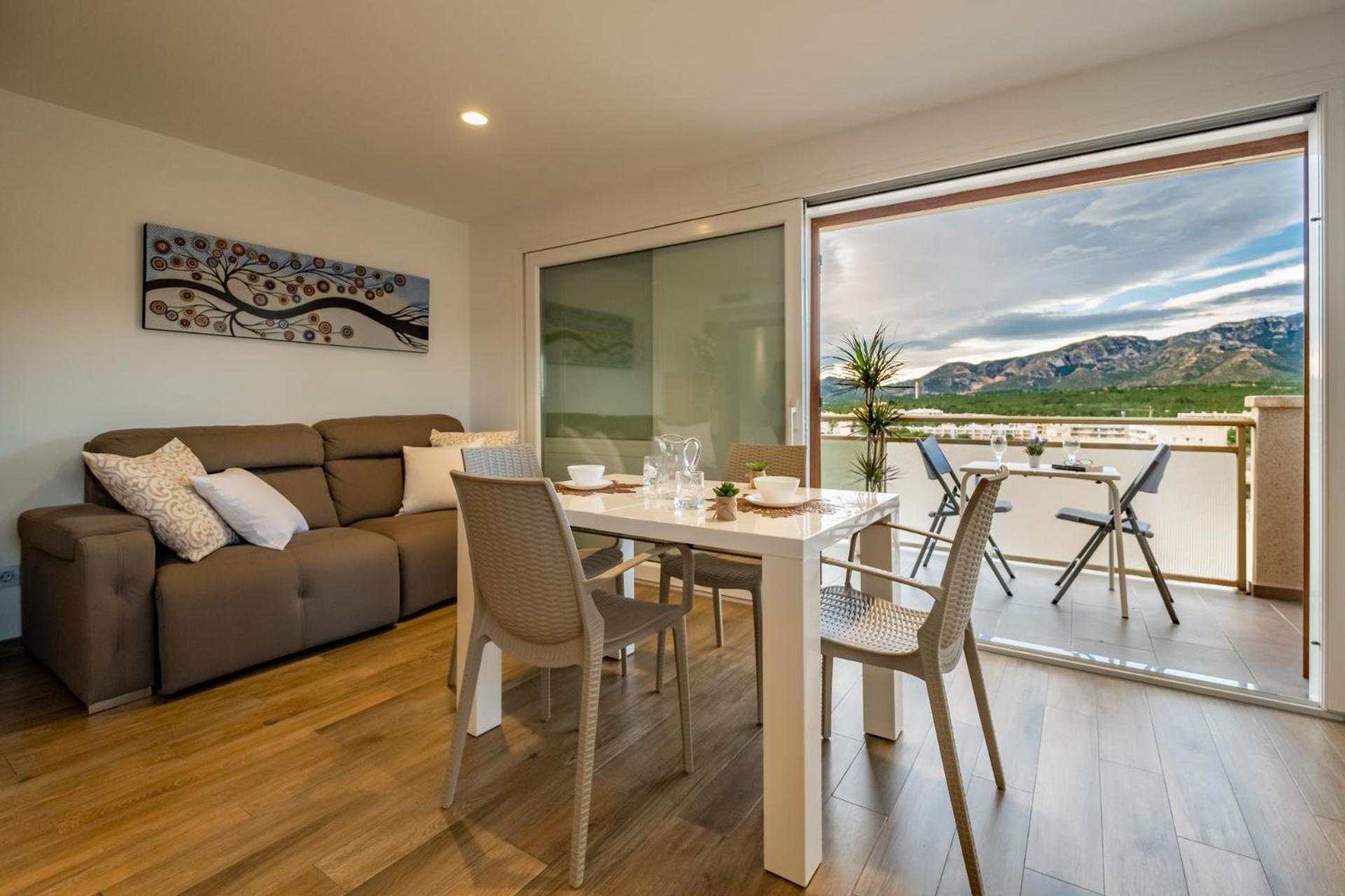 Apartamento Con Terraza, Vistas Playa Y Montana L'L'Hospitalet de l'Infant Eksteriør billede
